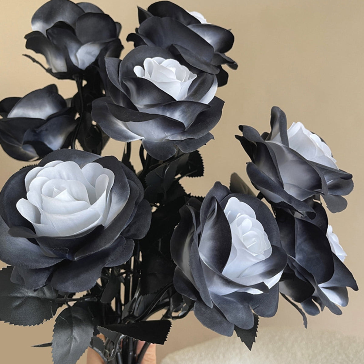 AZXY Halloween Decor, Halloween Indoor Decor, Halloween Tabletop, Artificial White Silk Rose Stems, Gothic Fake Floral Bouquet, Halloween Decorations for Home Table Party Decor