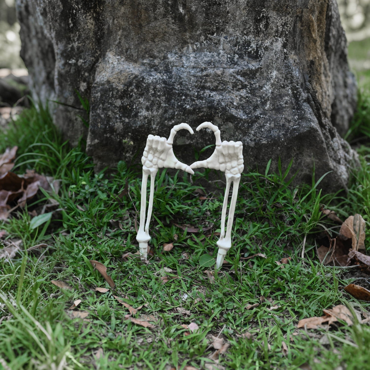 Seasons Halloween Skeleton Stakes Decorations, Love Pose 2 Piece Hands Arms with Lawn Stakes for Outdoor Yard Garden Decor