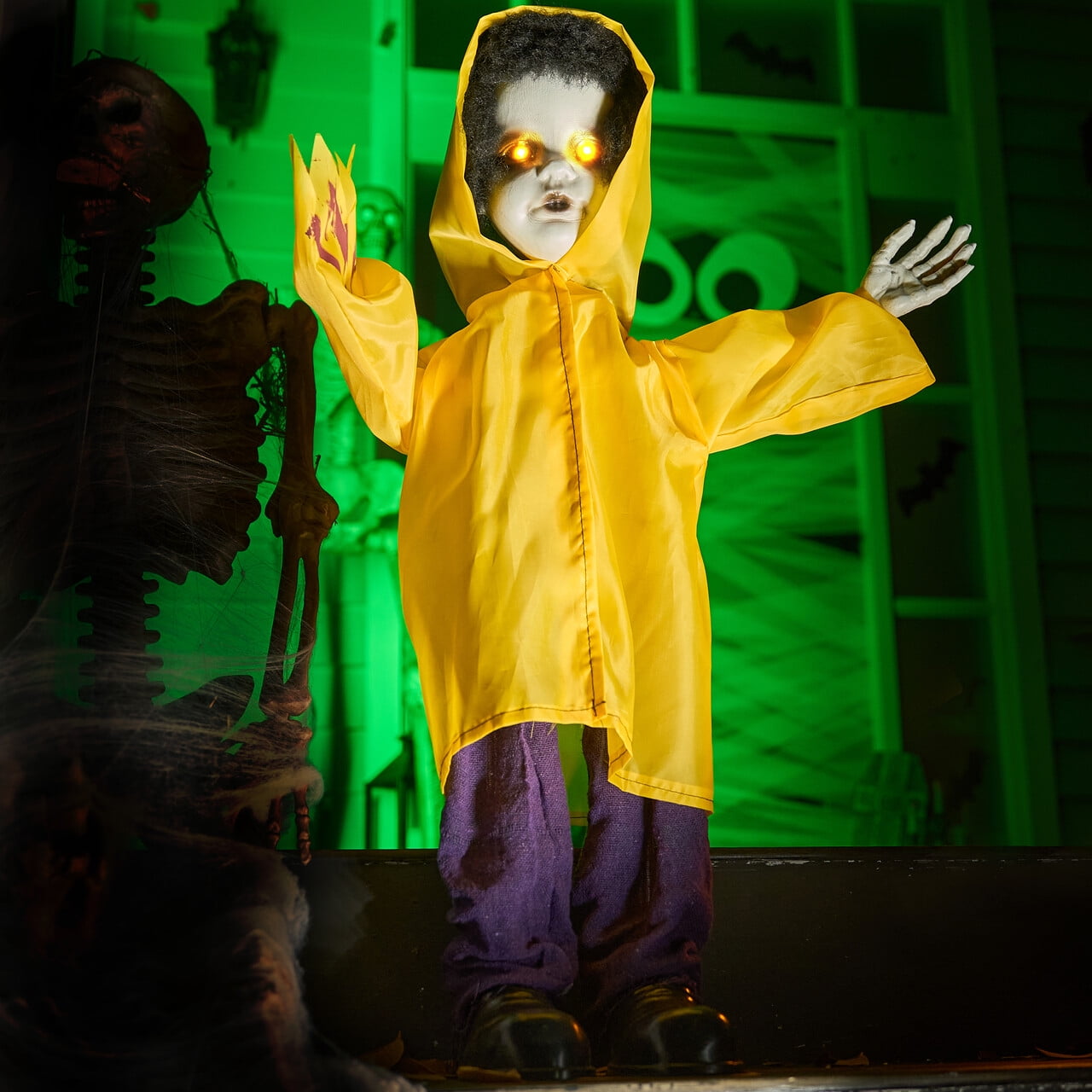 Joyfy 67" Standing Grim Reaper with Chain, Large Halloween Decorations Outdoor, Life Size Animatronics Skelton, Sound-Actived Party Decor with Creepy Sound & LED Eyes, Scary Haunted House Props