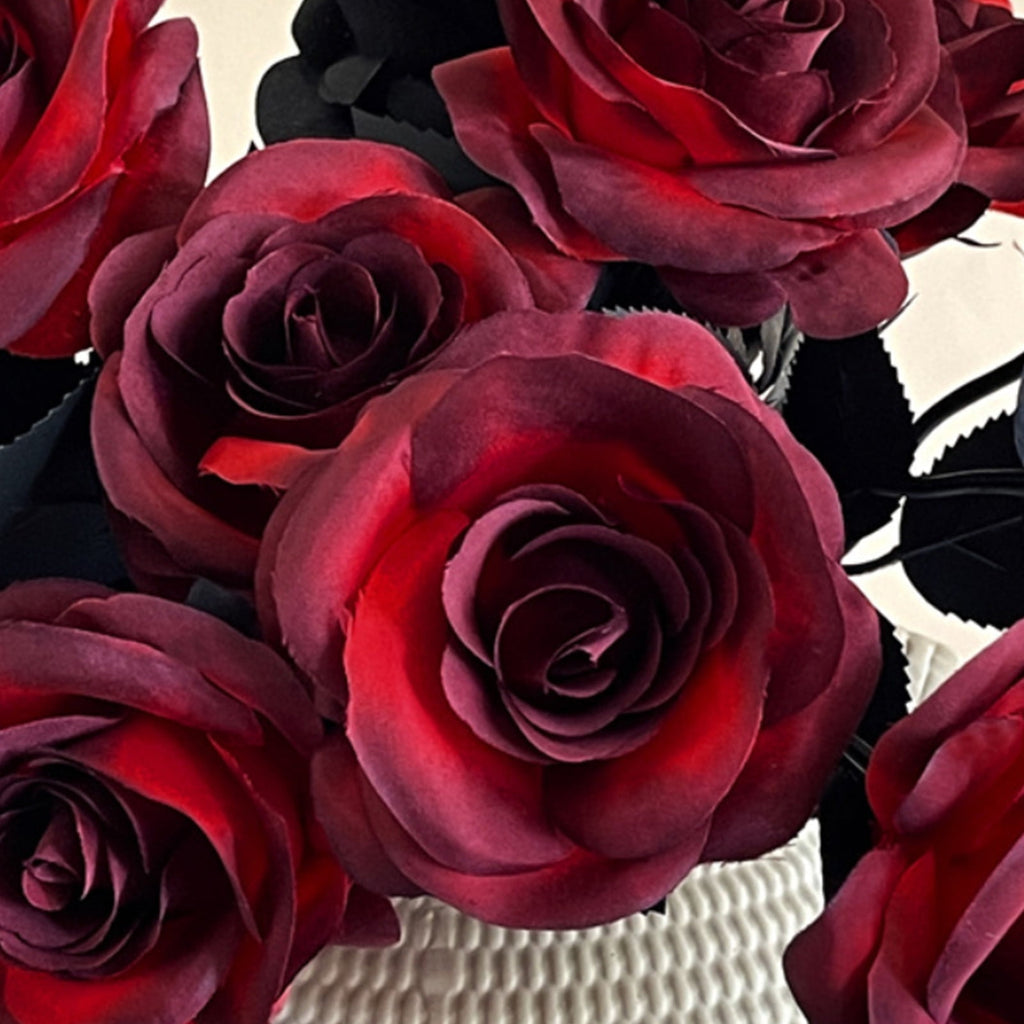 AZXY Halloween Decor, Halloween Indoor Decor, Halloween Tabletop, Artificial White Silk Rose Stems, Gothic Fake Floral Bouquet, Halloween Decorations for Home Table Party Decor