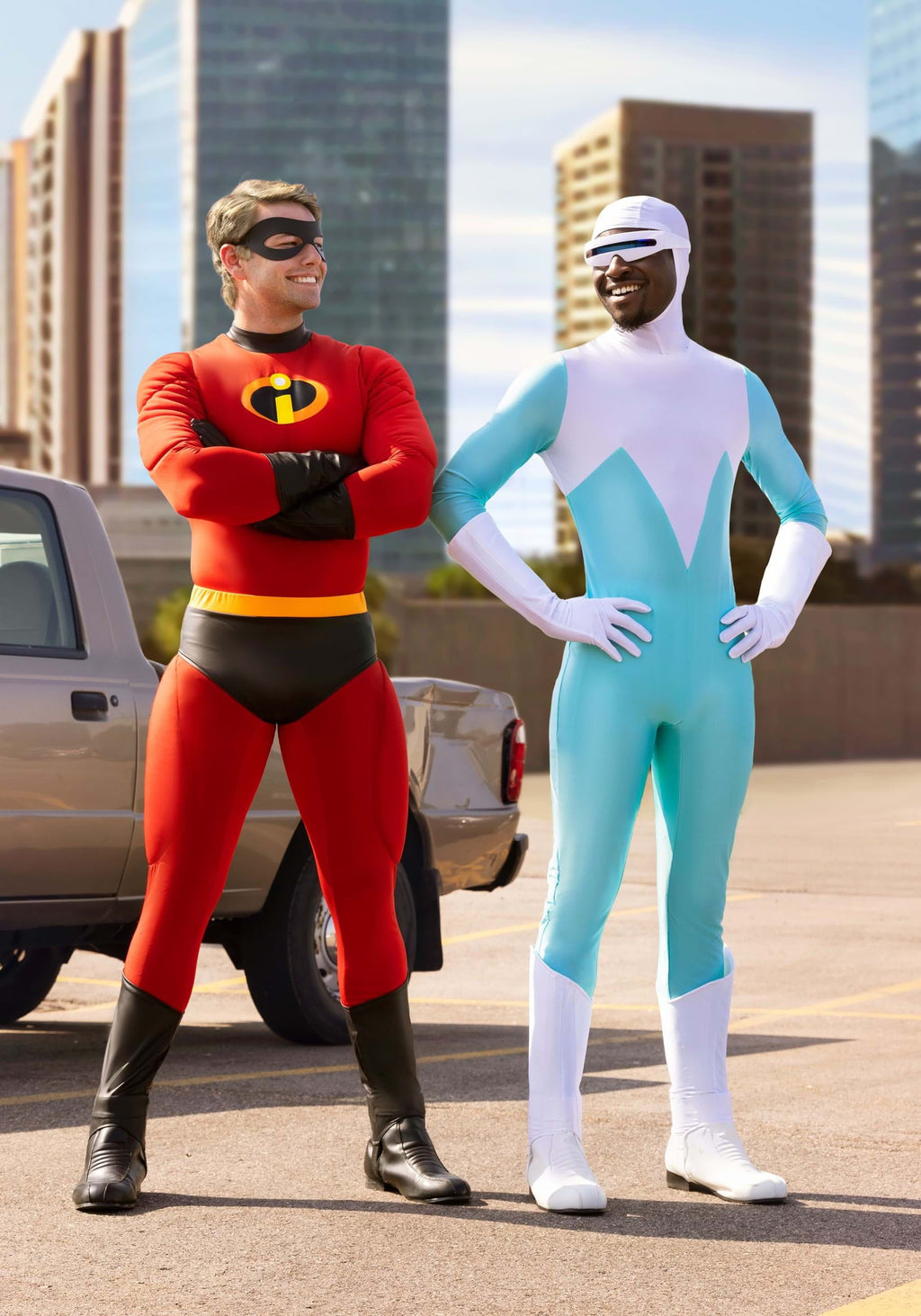 The Incredibles Men's Deluxe Mr. Incredible Costume