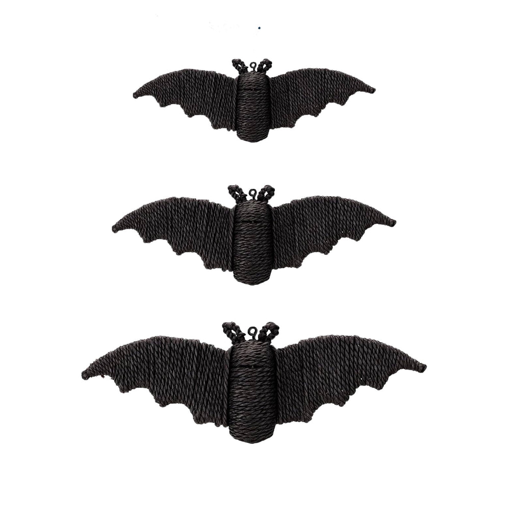 GoLucid Halloween Woven Bat Wall Decoration 3 Pack, Handcraft Rattan Bat Hanging Ornament Set 6.3" 7.48" 9.06", Indoor Outdoor Decor