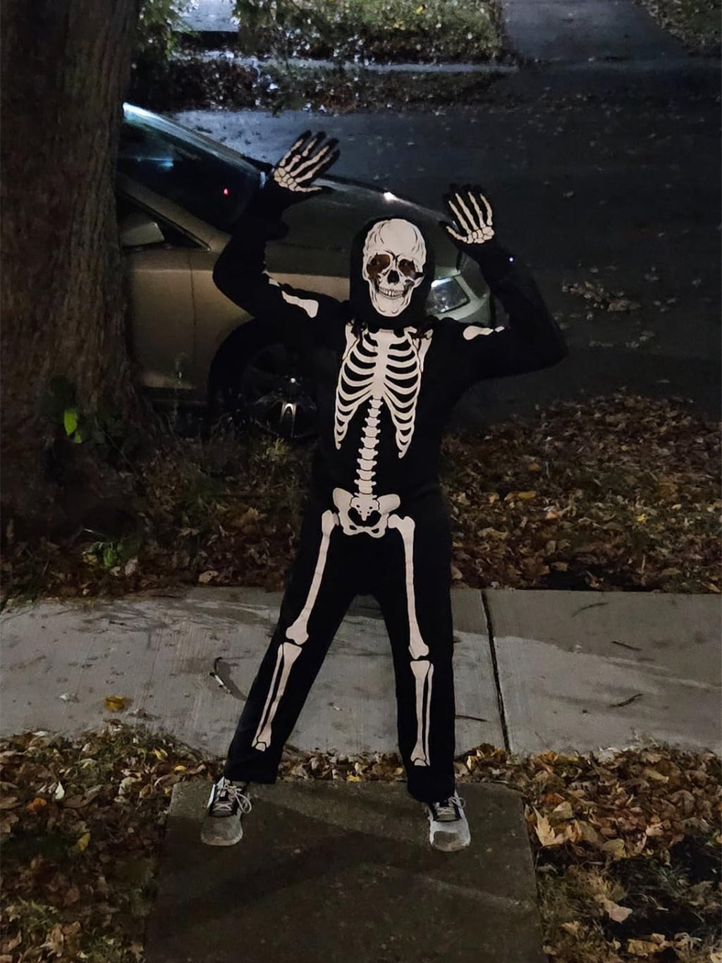 WIBACKER Kids Skeleton Halloween Costume, Glow in The Dark Halloween Cosplay Onesie for Boys and Girls, Jumpsuit + Gloves + Hood Mask