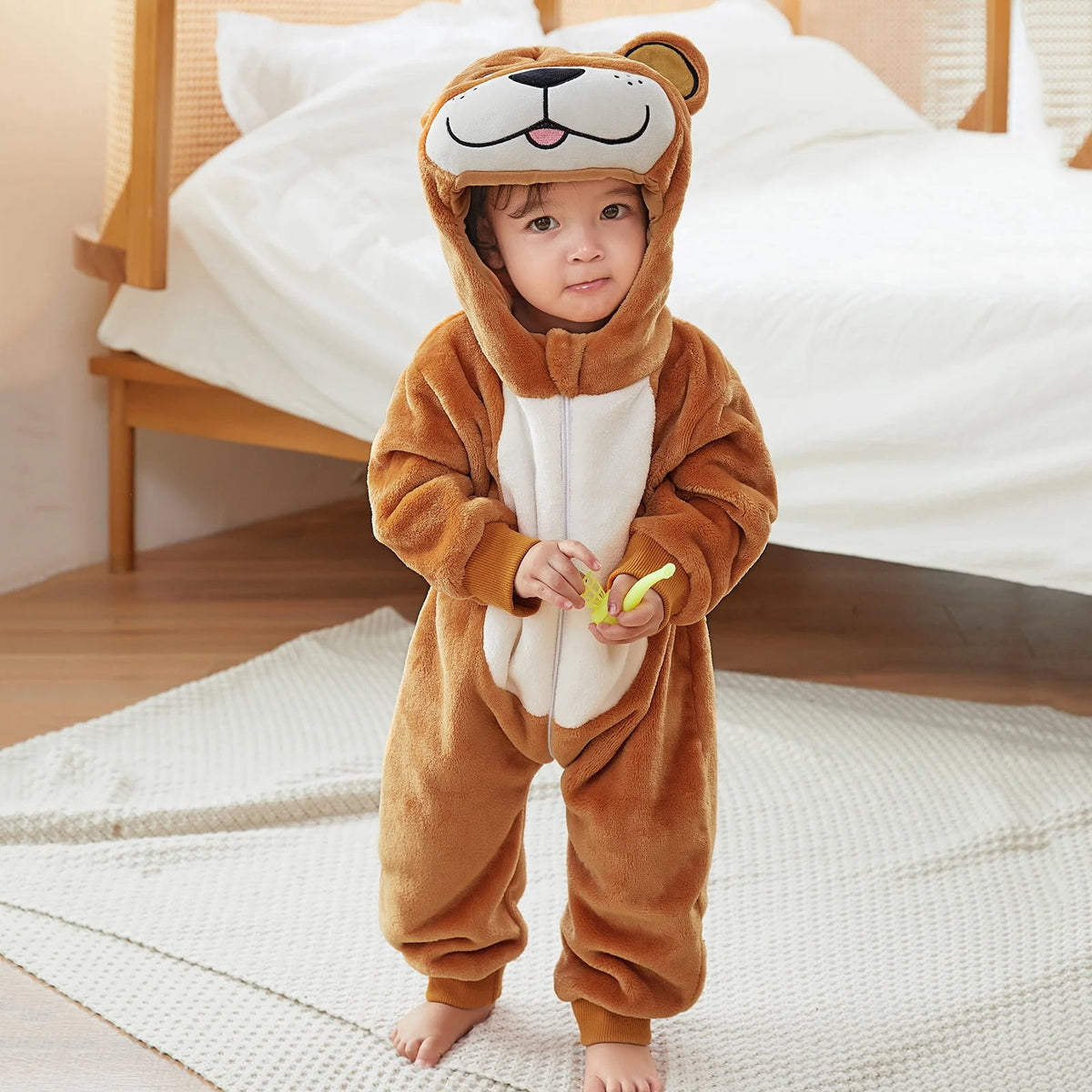 WIBACKER 0-3T Unisex Baby Animal Costume Winter Autumn Flannel Hooded Romper Christmas and Halloween Panda Cosplay Jumpsuit