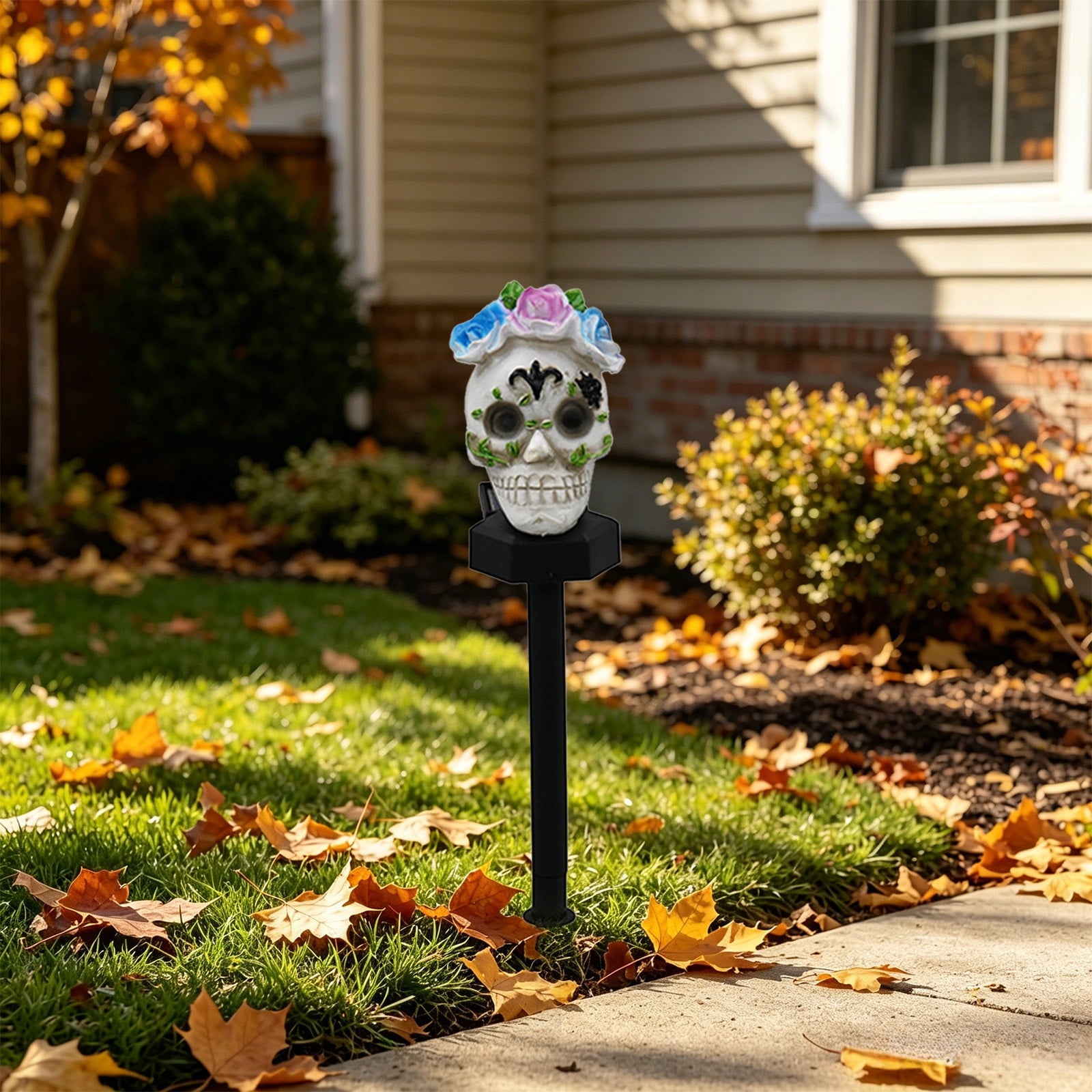 CRAGRSI Solar Halloween Skeleton Stake Lights Outdoor Skull Yard Lights Halloween Skeleton Garden Decor Black Solar Powered Waterproof for Yard, Lawn, Patio, Walkway, Garden, Halloween Outdoor Decor